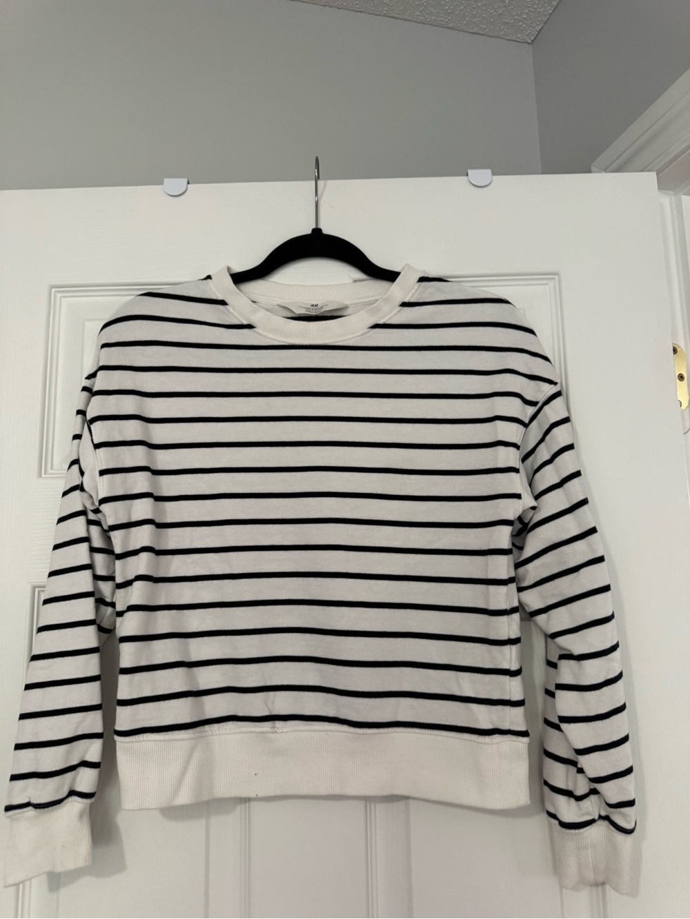 H&M White Crewneck Sweater with Black Stripes